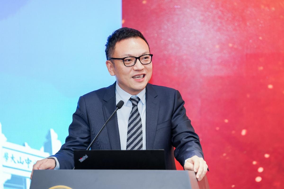 管理学院王帆院长致辞